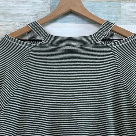 LOFT Striped Cutout Swing Sweater Gray White Flared Sleeves Ribbed Womens Medium - Picture 6 of 11